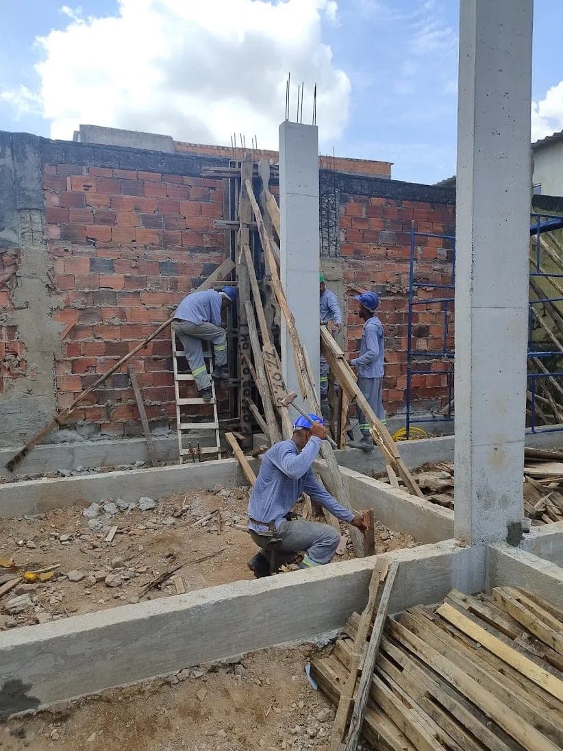 Estrutura em construção do Terreirão do Dicró, em Mesquita